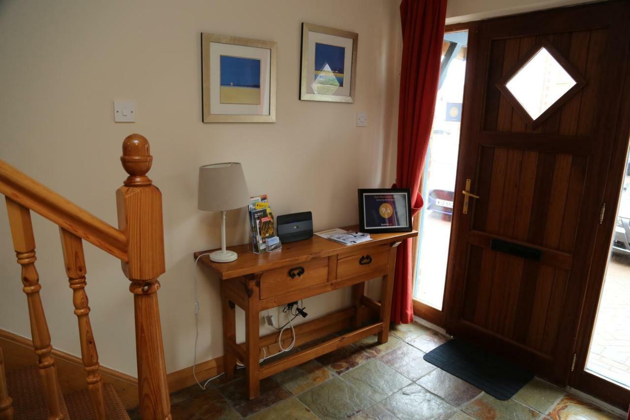Villa Sunny Seaside Getaway à Portstewart Extérieur photo